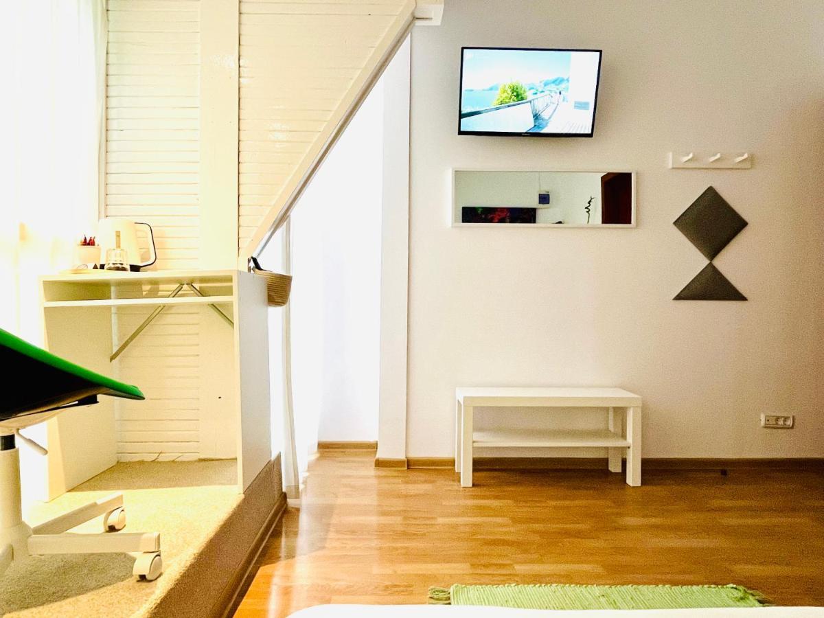 Cozy Hideout - Condo Hotel Timisoara Ngoại thất bức ảnh