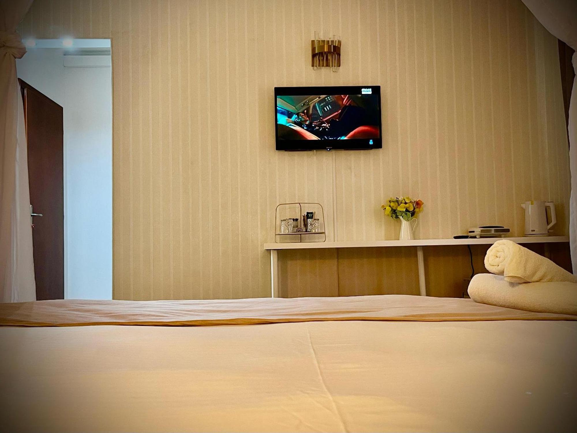Cozy Hideout - Condo Hotel Timisoara Ngoại thất bức ảnh