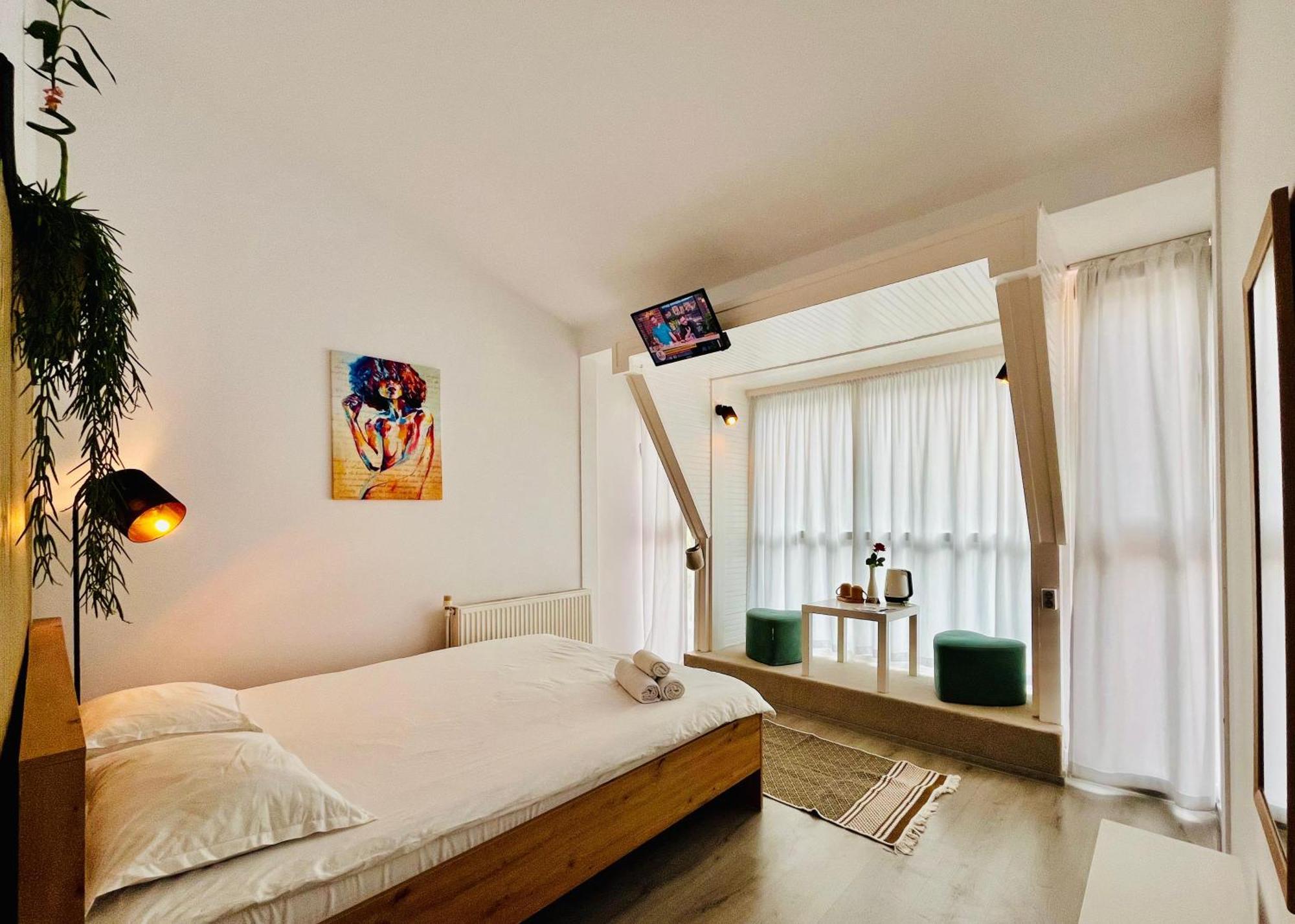 Cozy Hideout - Condo Hotel Timisoara Ngoại thất bức ảnh