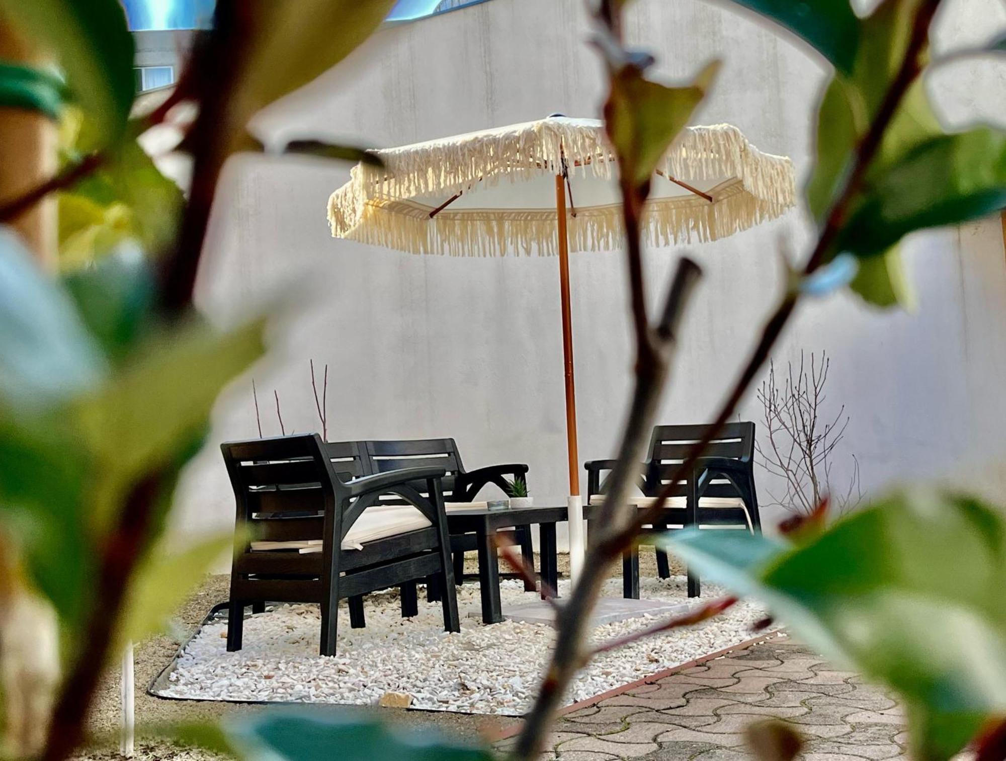 Cozy Hideout - Condo Hotel Timisoara Ngoại thất bức ảnh
